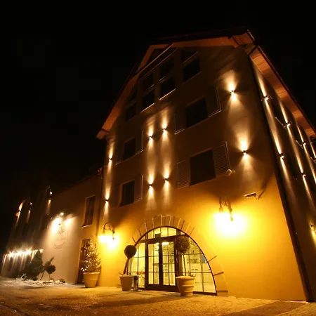 Estera - Hotel&restauracja Hotel Michałowice