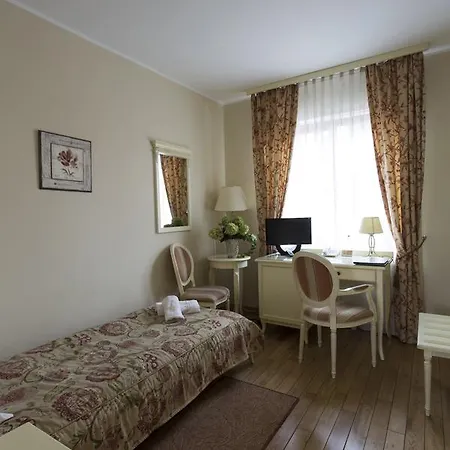 Estera - & Restauracja 4* Michałowice