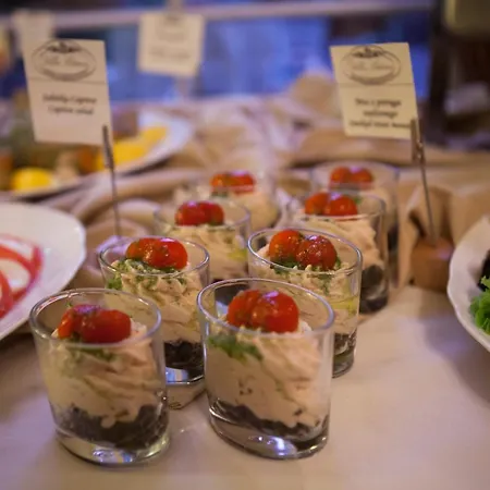 Estera - & Restauracja Hotel