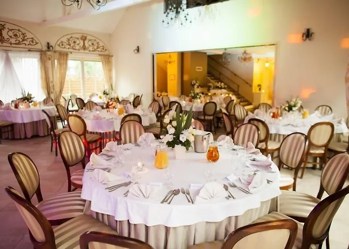 Estera - Hotel&restauracja Hotel 4*