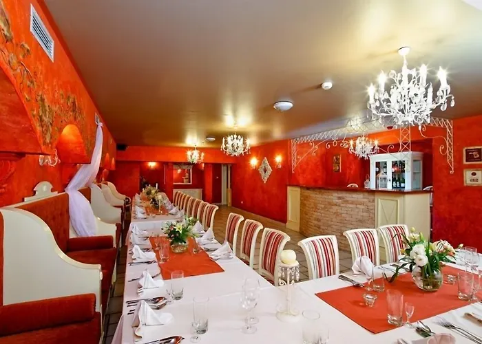 Hotel Estera - Hotel&restauracja 4*