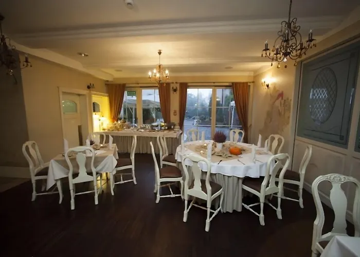 Estera - Hotel&restauracja Hotel 4*