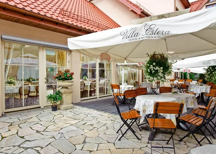 Estera - Hotel&restauracja 4* Michałowice