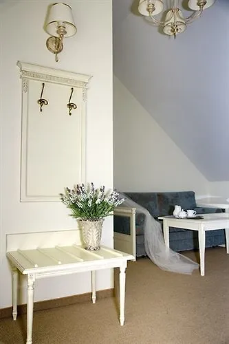 Hotel Estera - Hotel&restauracja Michałowice