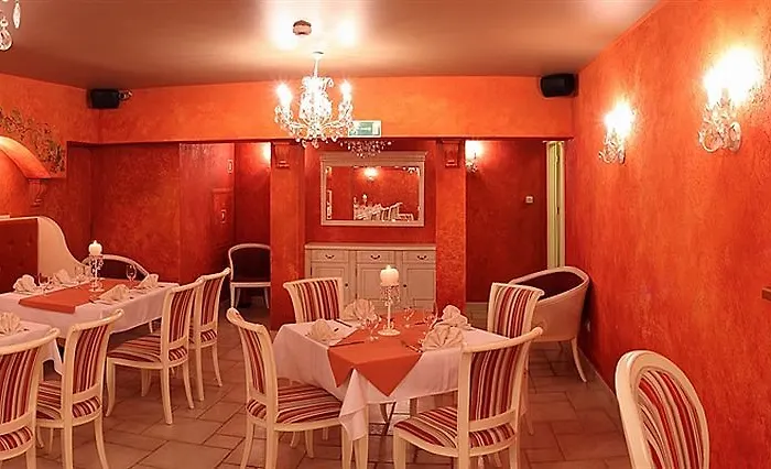 Hotel Estera - Hotel&restauracja 4*