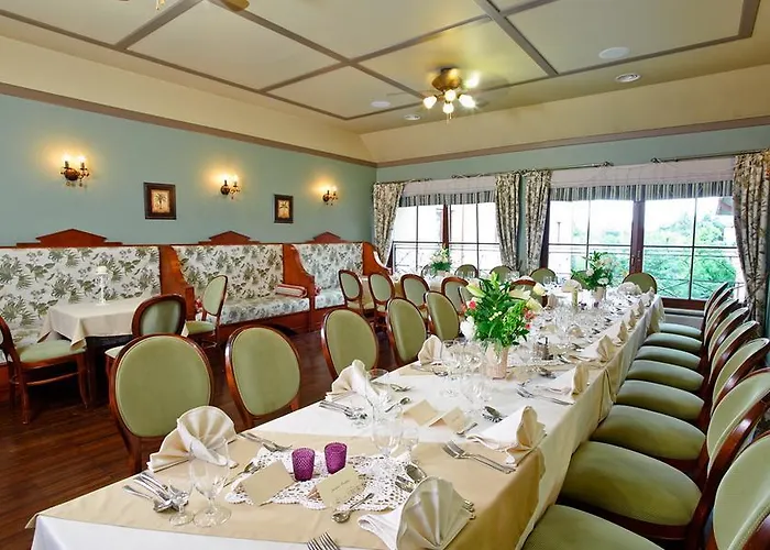 Hotel Estera - Hotel&restauracja