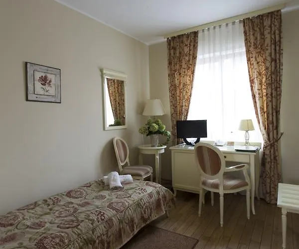 Estera - Hotel&restauracja 4* Michałowice